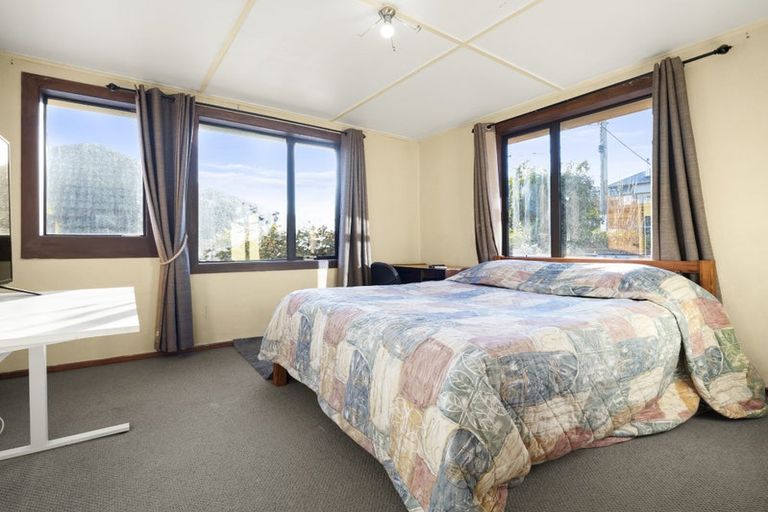 Photo of property in 32 Panmure Avenue, Calton Hill, Dunedin, 9012