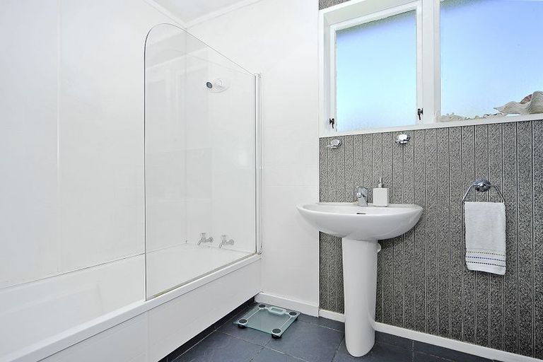 Photo of property in 19 Opawa Place, Terrace End, Palmerston North, 4410