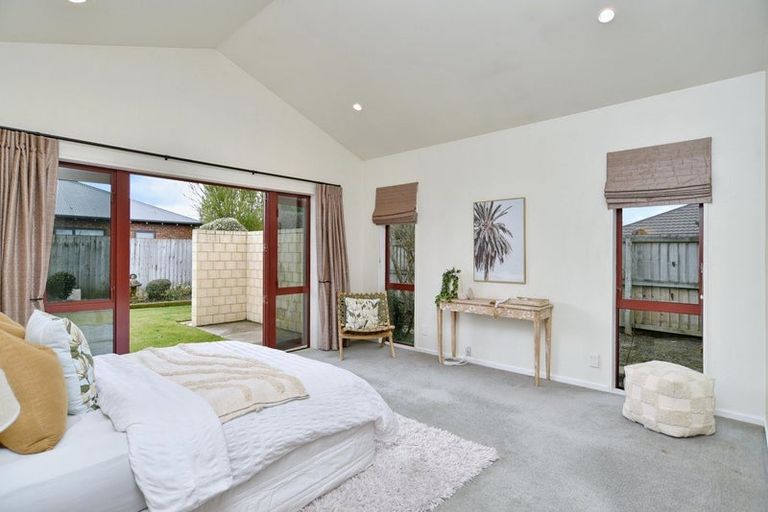 Photo of property in 46 Rushmore Drive, Belfast, Christchurch, 8051