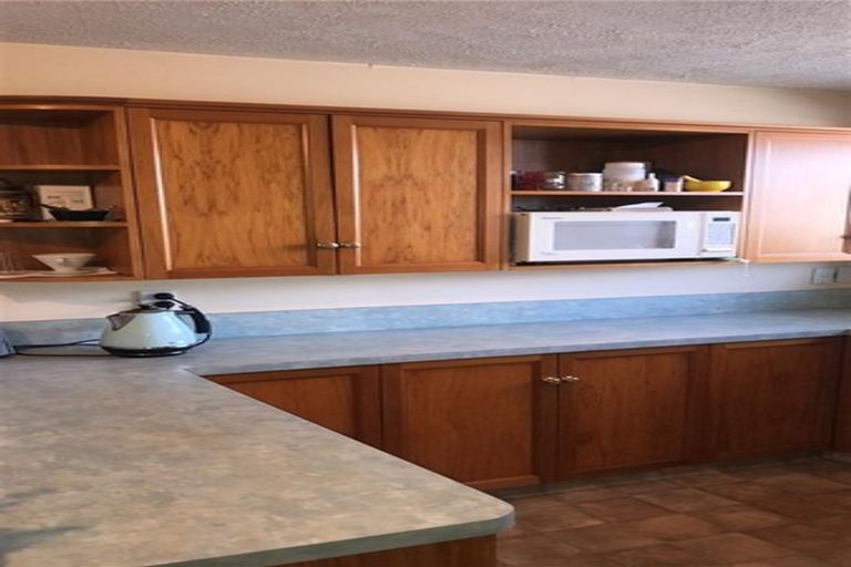 Photo of property in 65 Neill Street, Hornby, Christchurch, 8042