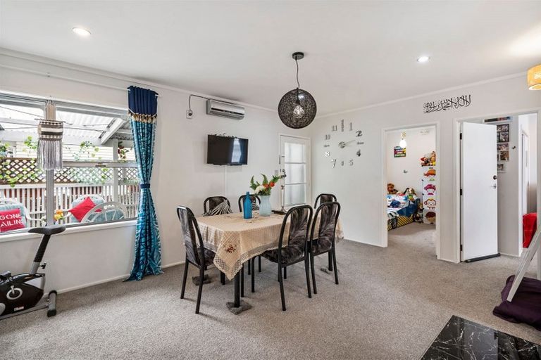Photo of property in 1/93 Coronation Road, Mangere Bridge, Auckland, 2022