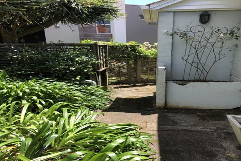 Photo of property in 2 Godden Crescent, Orakei, Auckland, 1071