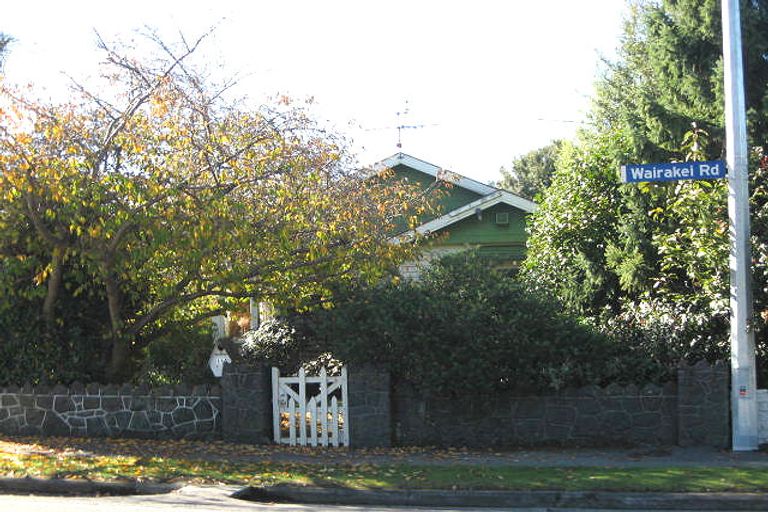 Photo of property in 114 Wairakei Road, Bryndwr, Christchurch, 8052