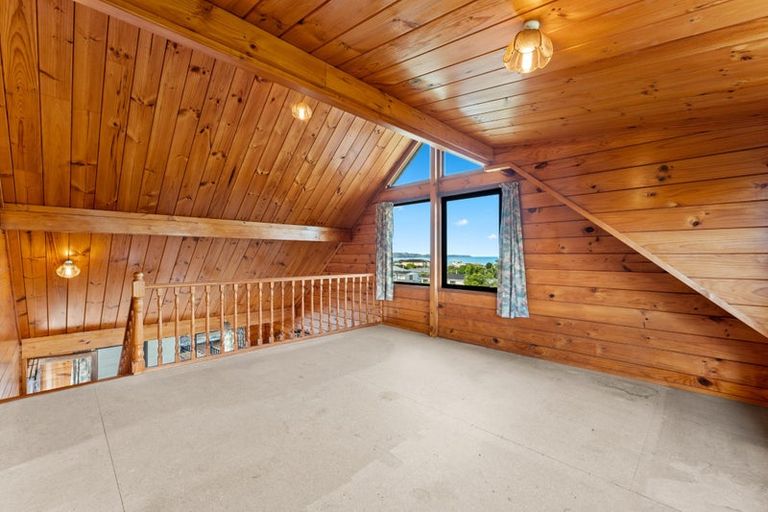 Photo of property in 12 Matangi Terrace, Snells Beach, 0920