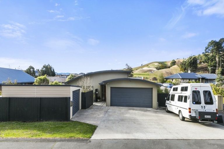 Photo of property in 37 Woodland Avenue, Mosgiel, 9024