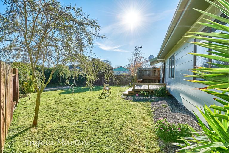 Photo of property in 20 Mercury Street, Milson, Palmerston North, 4414