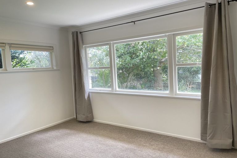 Photo of property in 8 Cardiff Street, Pukekohe, 2120
