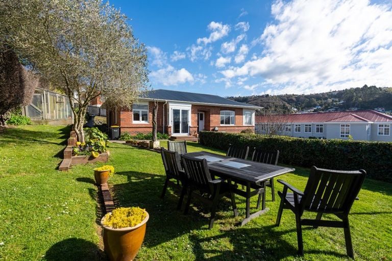 Photo of property in 5 Lomond Street, Caversham, Dunedin, 9012