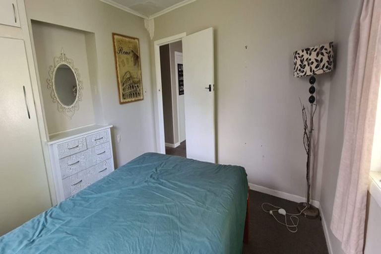 Photo of property in 5 View Street, Maungaturoto, 0520