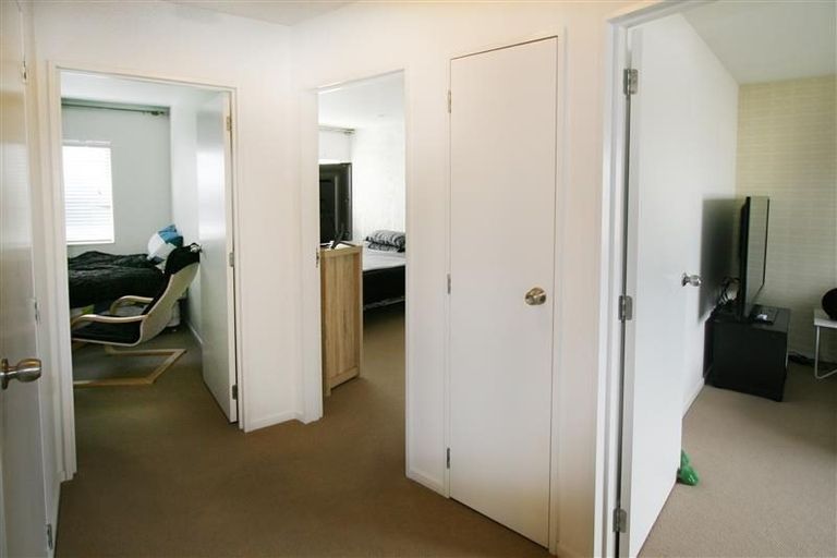 Photo of property in 49/22 Northcross Drive, Oteha, Auckland, 0632