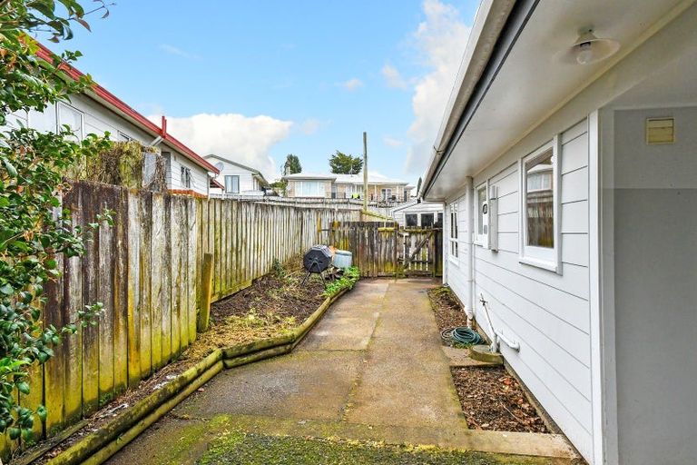 Photo of property in 31 Takanini Road, Takanini, 2112