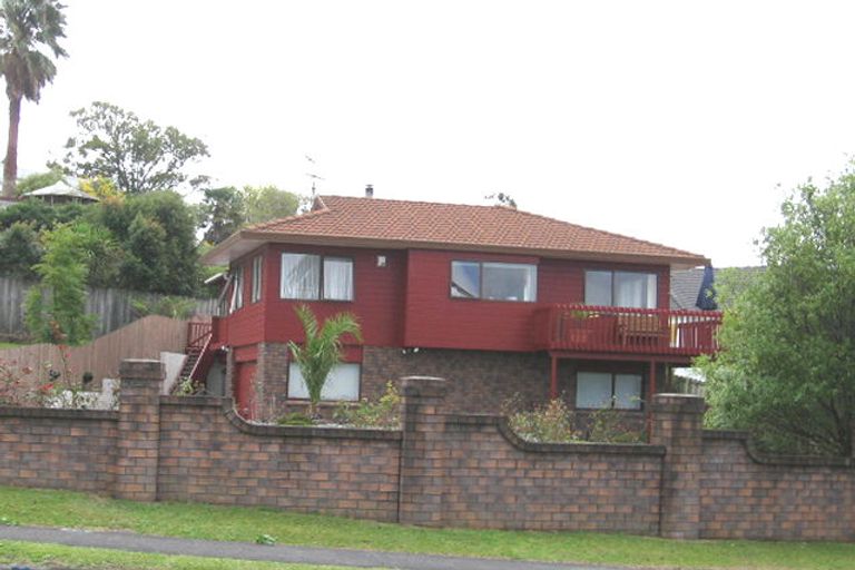 Photo of property in 32 Sturm Avenue, Massey, Auckland, 0614
