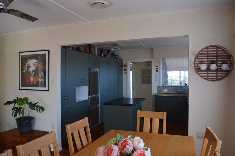Photo of property in 446 Carrington Street, Upper Vogeltown, New Plymouth, 4310