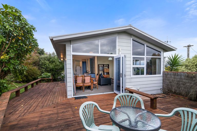 Photo of property in 32 Gillies Avenue, Taupo, 3330
