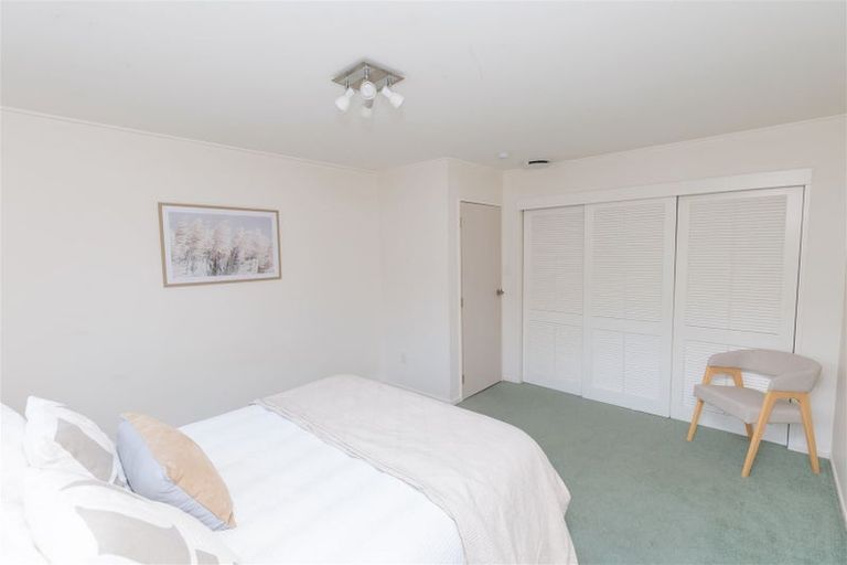 Photo of property in 34 Harbour View Road, Harbour View, Lower Hutt, 5010