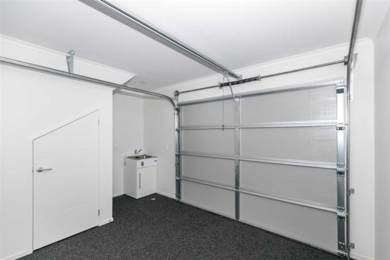 Photo of property in 10 Springside Court, Huntington, Hamilton, 3210