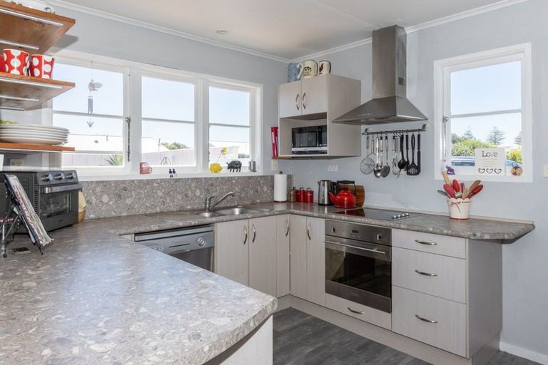 Photo of property in 8 Todd Street, Napier South, Napier, 4110