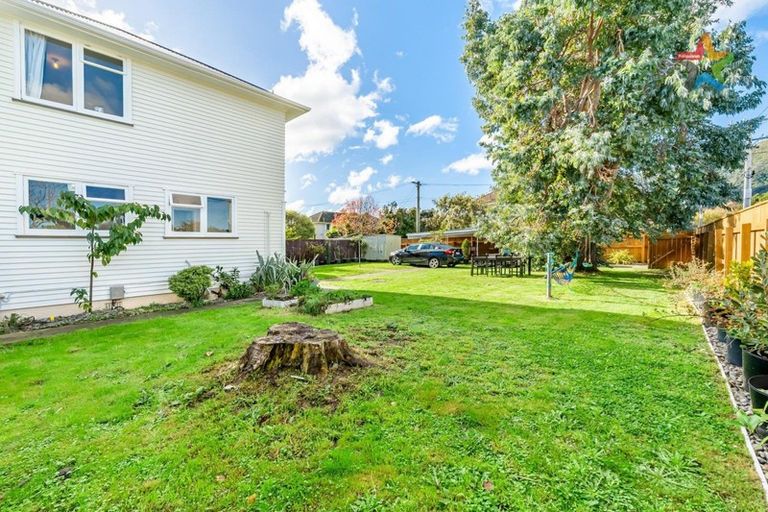 Photo of property in 83 Godley Street, Waiwhetu, Lower Hutt, 5010