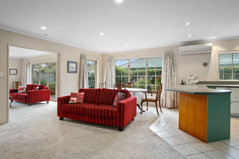 Photo of property in 7 Fairburn Place, Leamington, Cambridge, 3432