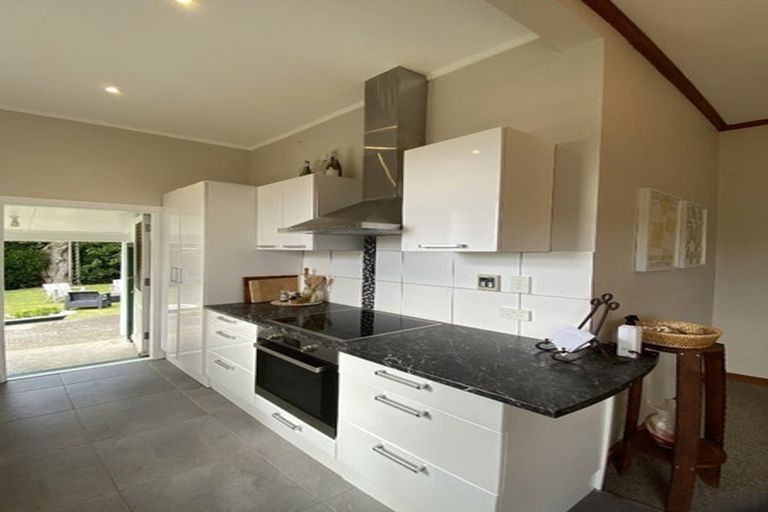 Photo of property in 33 Awatea Street, Ranui, Porirua, 5024