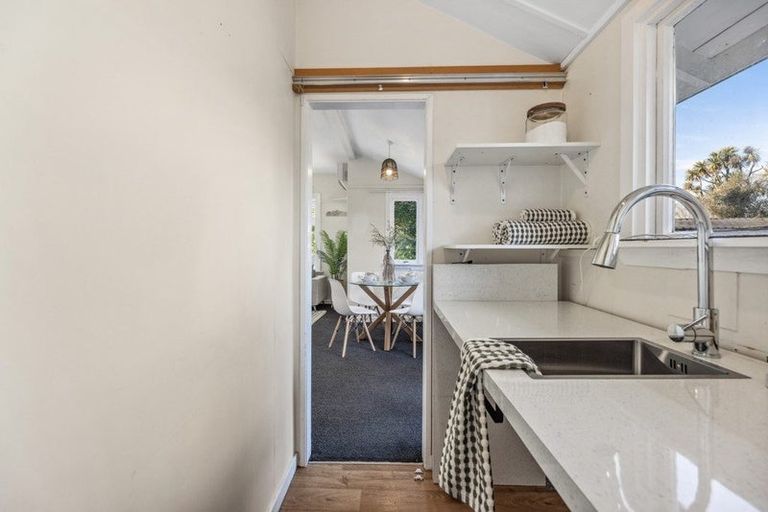 Photo of property in 15 Clarendon Terrace, Woolston, Christchurch, 8023