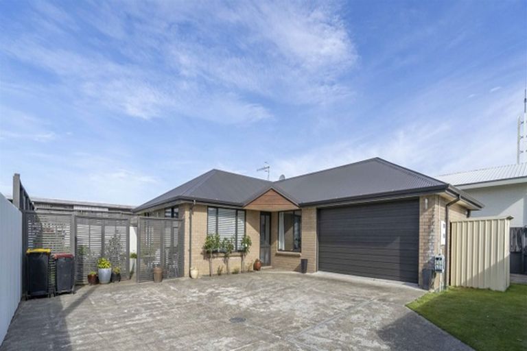 Photo of property in 215 North Road, Waikiwi, Invercargill, 9810