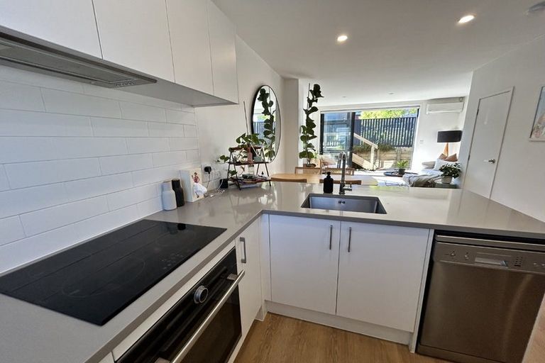 Photo of property in 7 Kotuitui Street, Manukau, Auckland, 2104