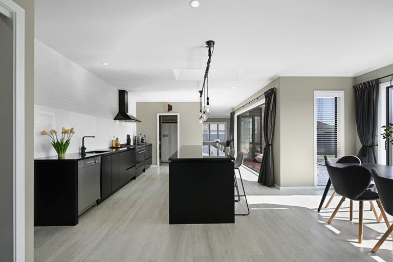 Photo of property in 23 Tiaki Way, Cambridge, 3434