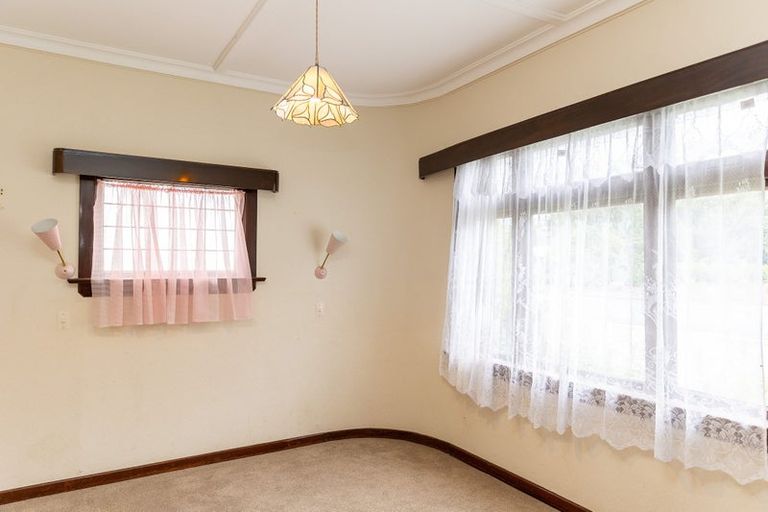 Photo of property in 2 Wentworth Street, East Gore, Gore, 9710