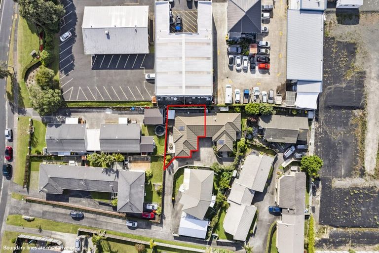Photo of property in 56a Florence Avenue, Orewa, 0931