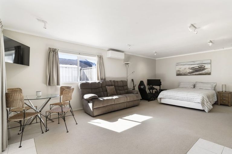 Photo of property in 21c Riverside Road, Orewa, 0931