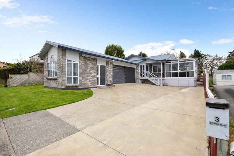 Photo of property in 3 Balmerino Crescent, Pukete, Hamilton, 3200