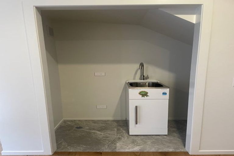 Photo of property in 6 Boyd Avenue, Mangere Bridge, Auckland, 2022