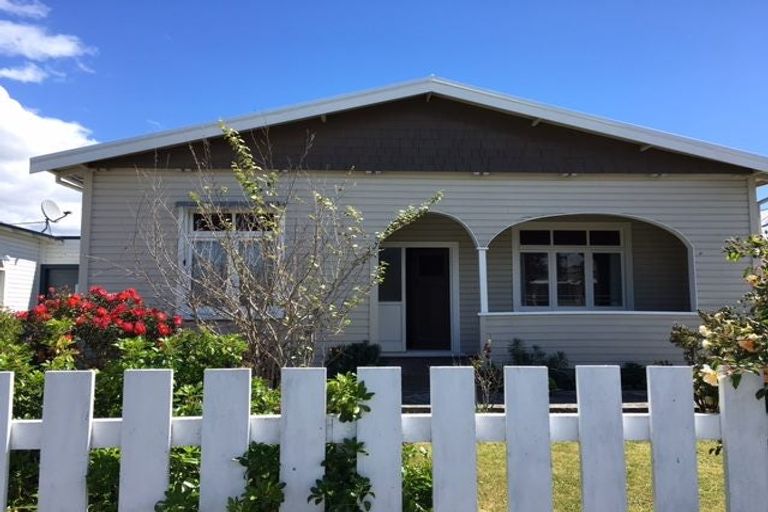Photo of property in 42 Vigor Brown Street, Napier South, Napier, 4110