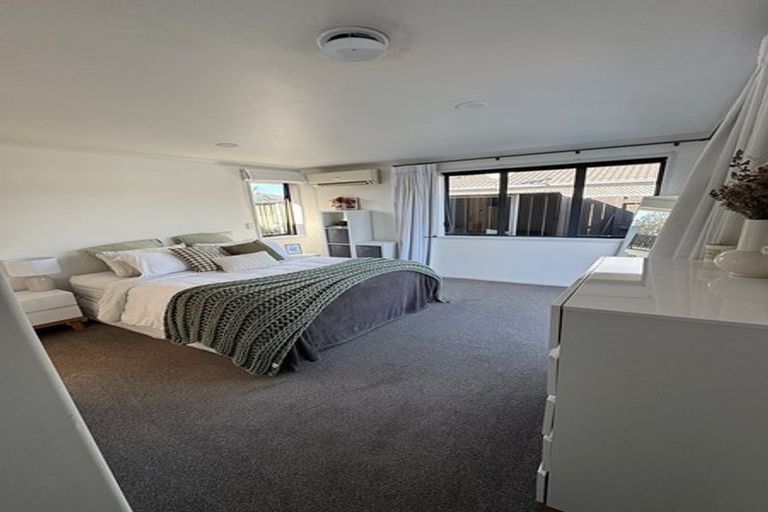 Photo of property in 64 Oriental Parade, Papamoa Beach, Papamoa, 3118