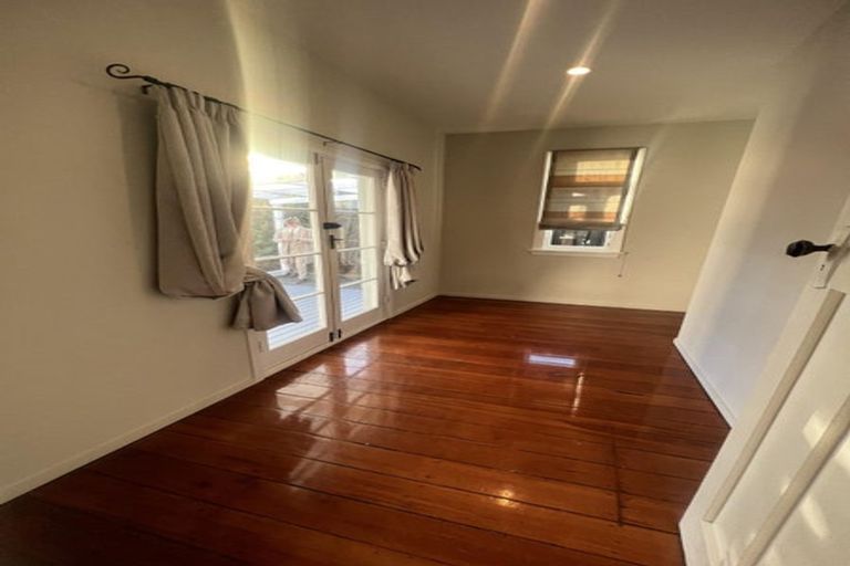 Photo of property in 24 Baker Street, New Brighton, Christchurch, 8083