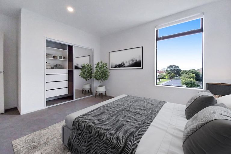 Photo of property in 588f Te Atatu Road, Te Atatu Peninsula, Auckland, 0610