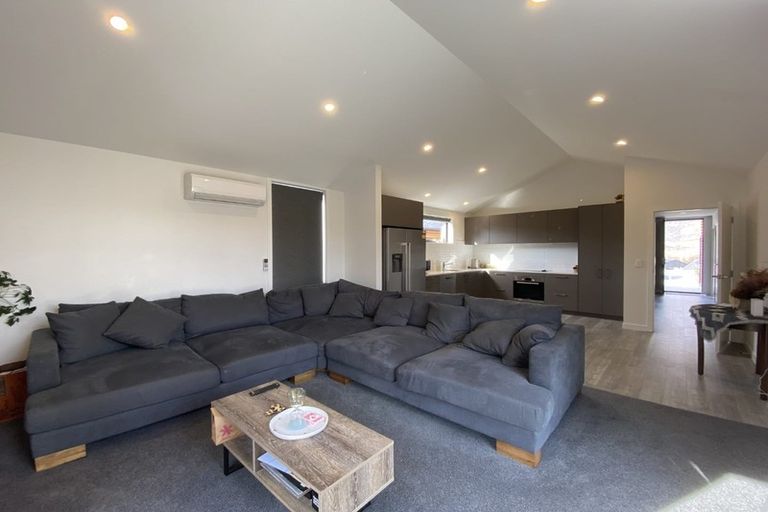 Photo of property in 60 Red Cottage Drive, Lake Hayes, Queenstown, 9304