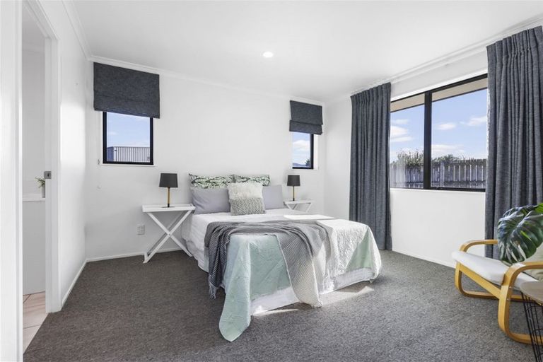 Photo of property in 64 Coleraine Drive, Rototuna, Hamilton, 3210