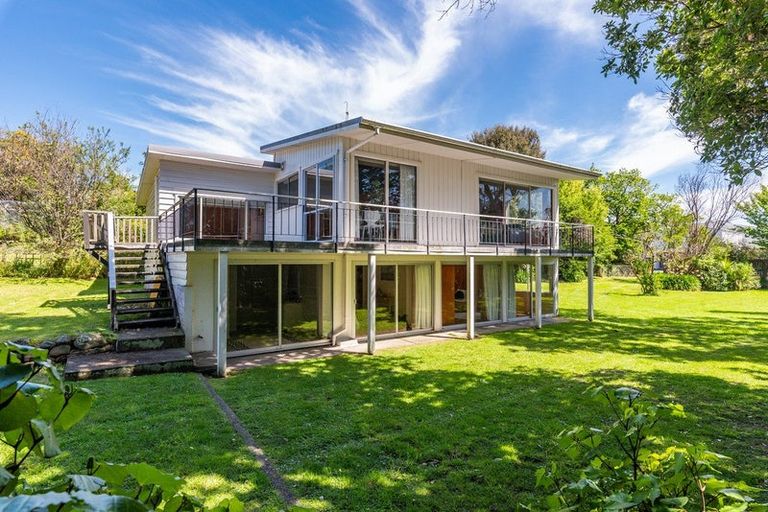 Photo of property in 56a Waimea Road, Waikanae Beach, Waikanae, 5036