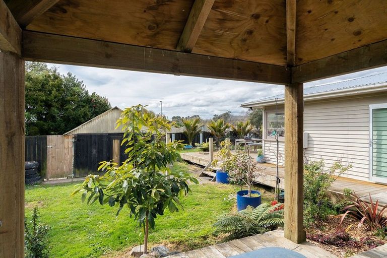 Photo of property in 96 Waerenga Road, Otaki, 5512