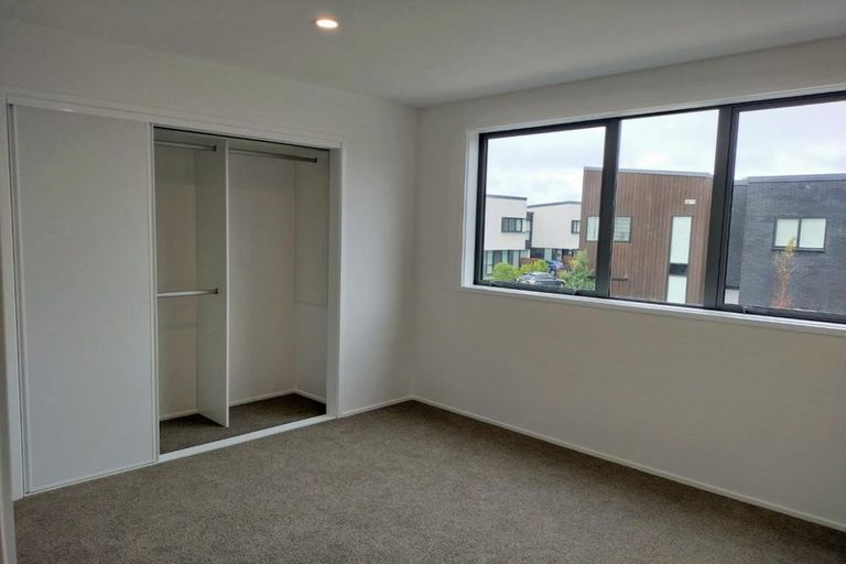 Photo of property in 111 Mangahoe Road, Mount Wellington, Auckland, 1062