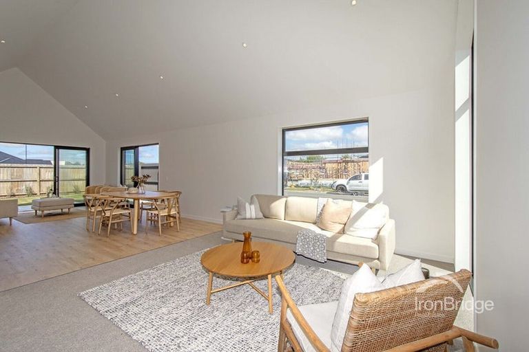 Photo of property in 24 Glovers Road, Halswell, Christchurch, 8025