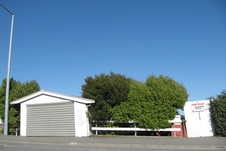 Photo of property in 126 Dyers Pass Road, Cashmere, Christchurch, 8022
