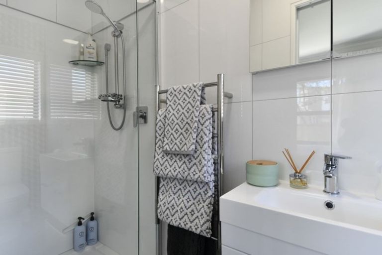 Photo of property in 4 Rutherford Street, Otumoetai, Tauranga, 3110