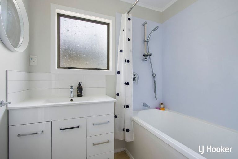 Photo of property in 18 Angus Lane, Waihi Beach, 3611