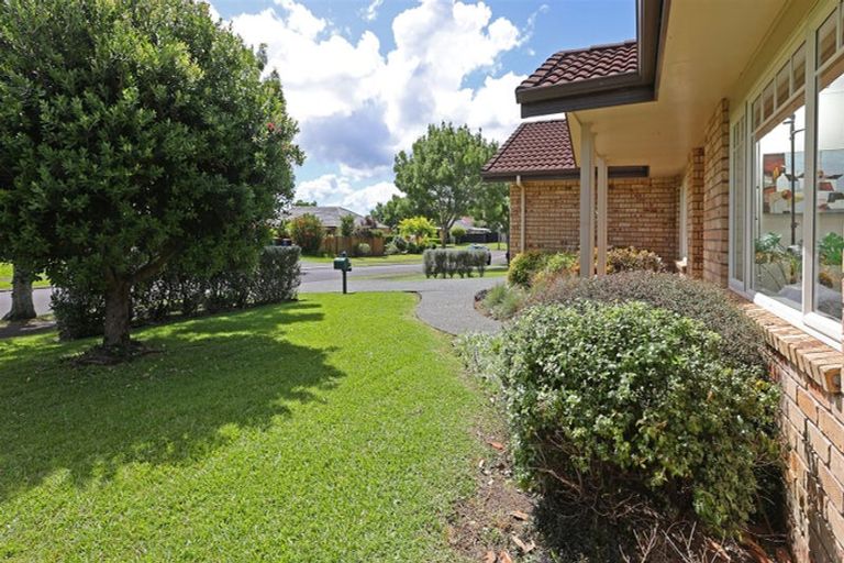 Photo of property in 6 Lantern Court, Henderson, Auckland, 0612