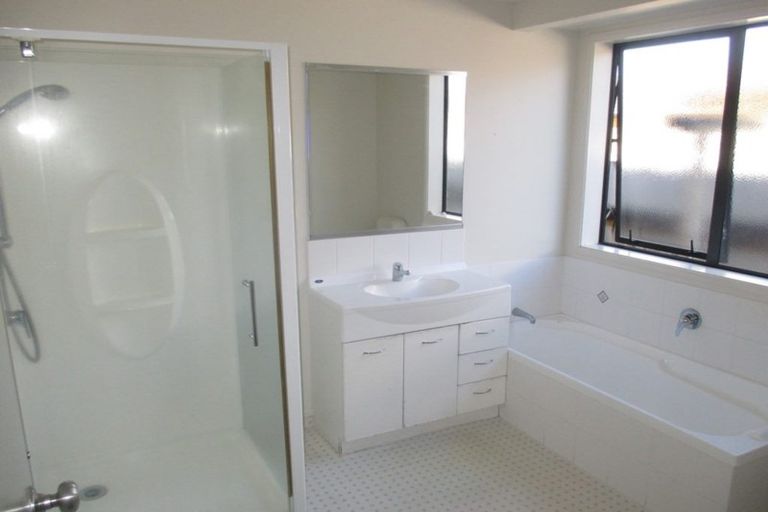 Photo of property in 16 Salisbury Place, Hamilton East, Hamilton, 3216