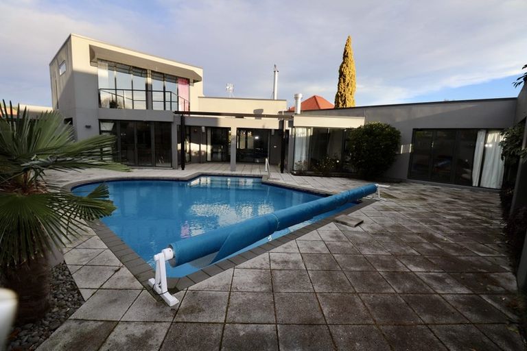 Photo of property in 8 Harrods Court, Ilam, Christchurch, 8053