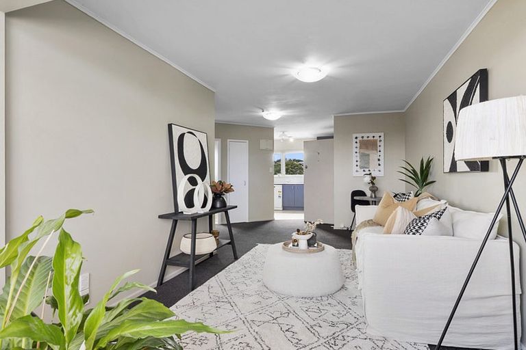 Photo of property in 4/184 Powderham Street, New Plymouth, 4310